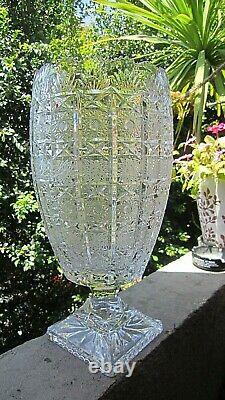 14 Tall 6 Top Bohemian Czech Queen Anne Lace Cut 24% Lead Crystal Footed Vase