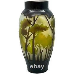 1990's Landscape Acid Cut Cameo Art Glass Vase w Beautiful Foliage 8