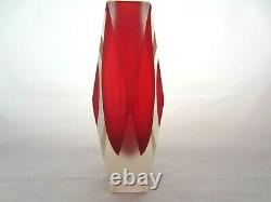Alessandro Mandruzzato red prism cut sommerso & faceted corroso art glass vase