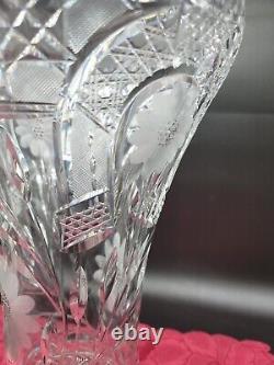 Antique American Cut Glass 13.5 Corset Vase Horseshoe Pattern Excellent Cond