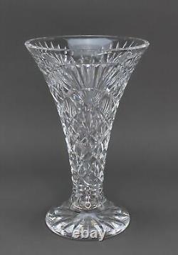 Elegant Contemporary Waterford 10 Cut Glass Crystal Trumpet Vase Pristine