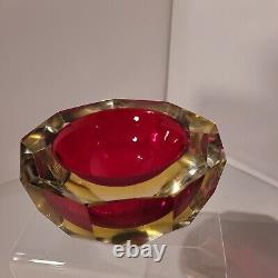 Faceted Red Murano Sommerso Diamond Cut Glass Bowl Attributed to Mandruzzato