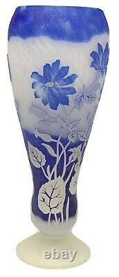 Glass Vase Shannon Blue White Crystal of Ireland Mouth blown hand-cut Imperfect