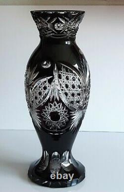 LARGE RUSSIA CASED CUT TO CLEAR CRYSTAL VASE, BLACK, ca, 15 3/5 tall