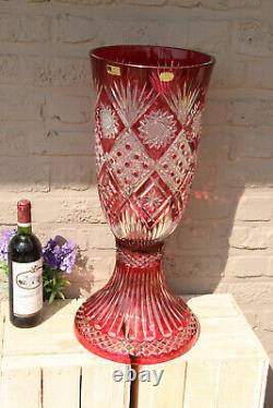 Majestical 24.8 Cristal de Paris Glass Crystal ruby red cut Vase with base