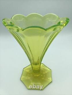 Rare MOSER Art Deco VASE URANIUM KARLSBAD 1920's Facet CUT GLASS