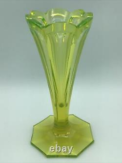 Rare MOSER Art Deco VASE URANIUM KARLSBAD 1920's Facet CUT GLASS