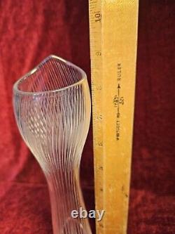 Scandinavian Modern Tapio Wikkala Crystal Line Cut Art Vase 9 Handblown 1957