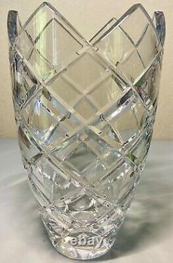 Stunning 10 Crystal Diamond Cut Glass Vase Pineapple 6LB High Quality 6 Wide