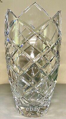 Stunning 10 Crystal Diamond Cut Glass Vase Pineapple 6LB High Quality 6 Wide