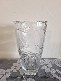VINTAGE Large Flower Vase Hand-Cut Lead Crystal Etched Frosted Heavy Glass 9.75
